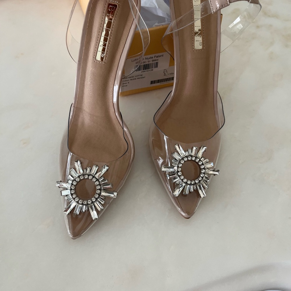 Diamond stud Nude/clear Beliini heels size 9 new never worn..